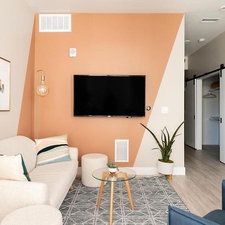 Colorful Western Vibe - Walk Everywhere - Zuni Lofts 덴버 외부 사진